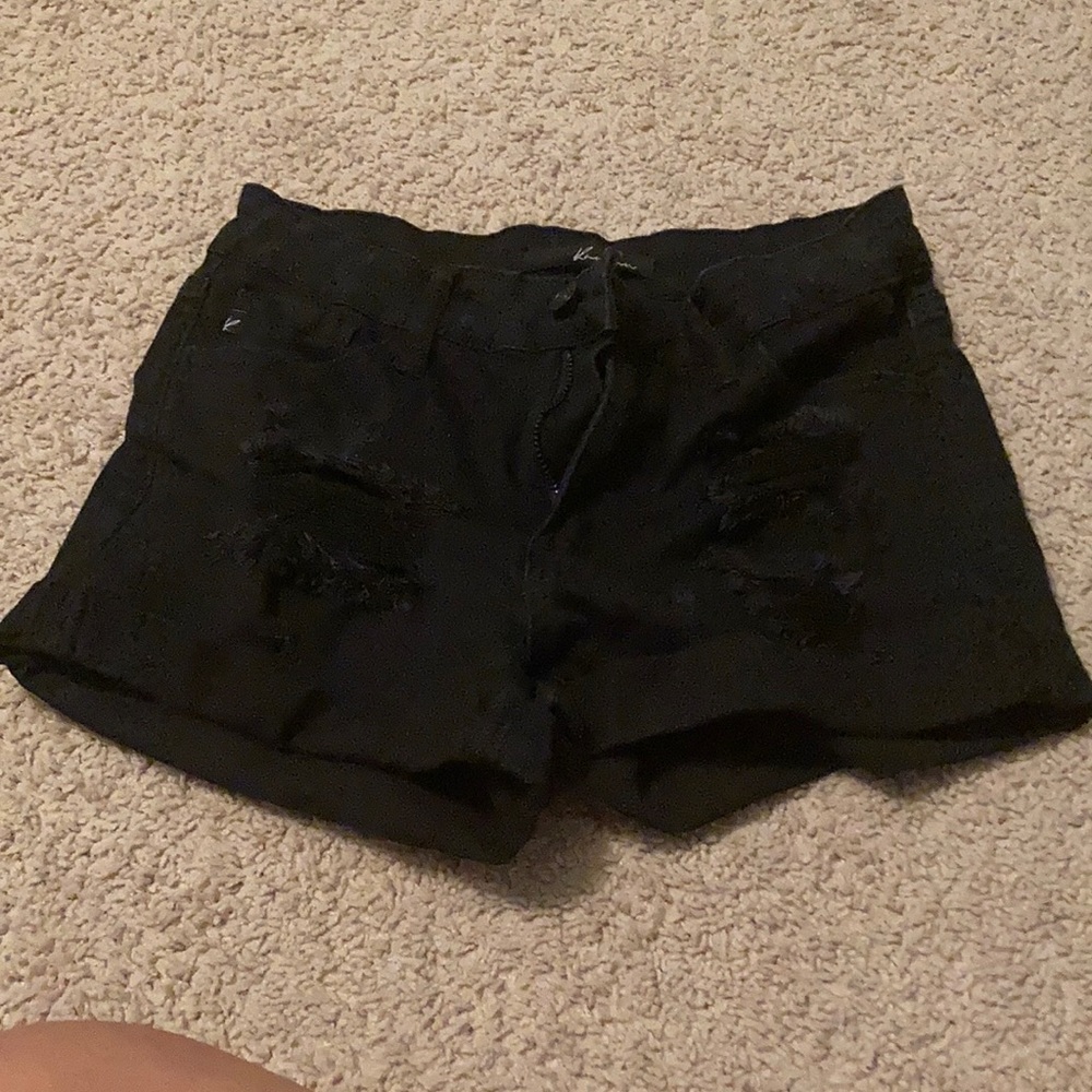 kancan ripped black jeans shorts size 5/26